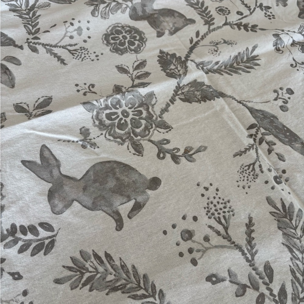 Tablecloth Rectangular 60” x 80” Cotton EUC